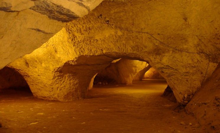 Grottes de Folx-les-caves