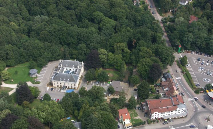 Maison communale de Rixensart et le parc