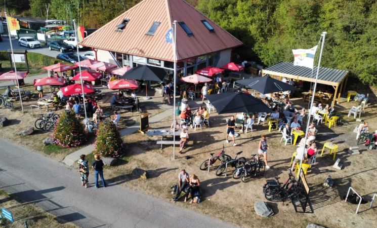 Clubhouse Interyacht