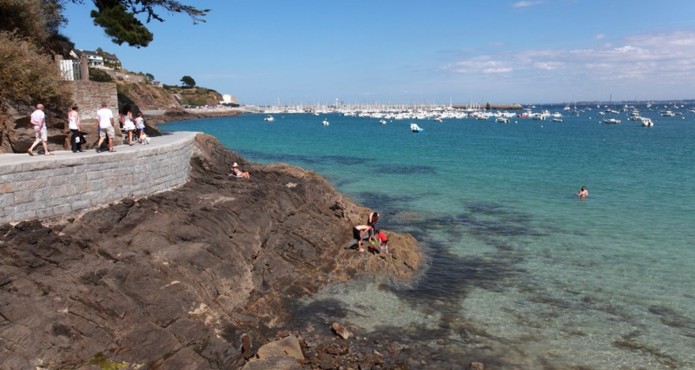 Crédit Pays touristique Dinan P. Josselin (24), P. Josselin