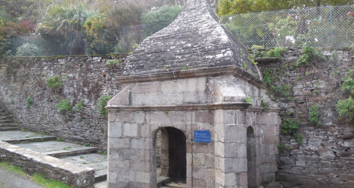 Fontaine Saint-Efflam, Antoine Grossemy