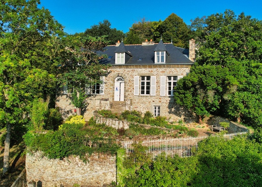 1 Façade principale Musée Yvonne Jean-Haffen - Dinan