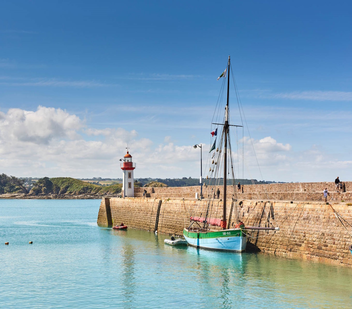 La Sainte-Jeanne sur le port d'Erquy