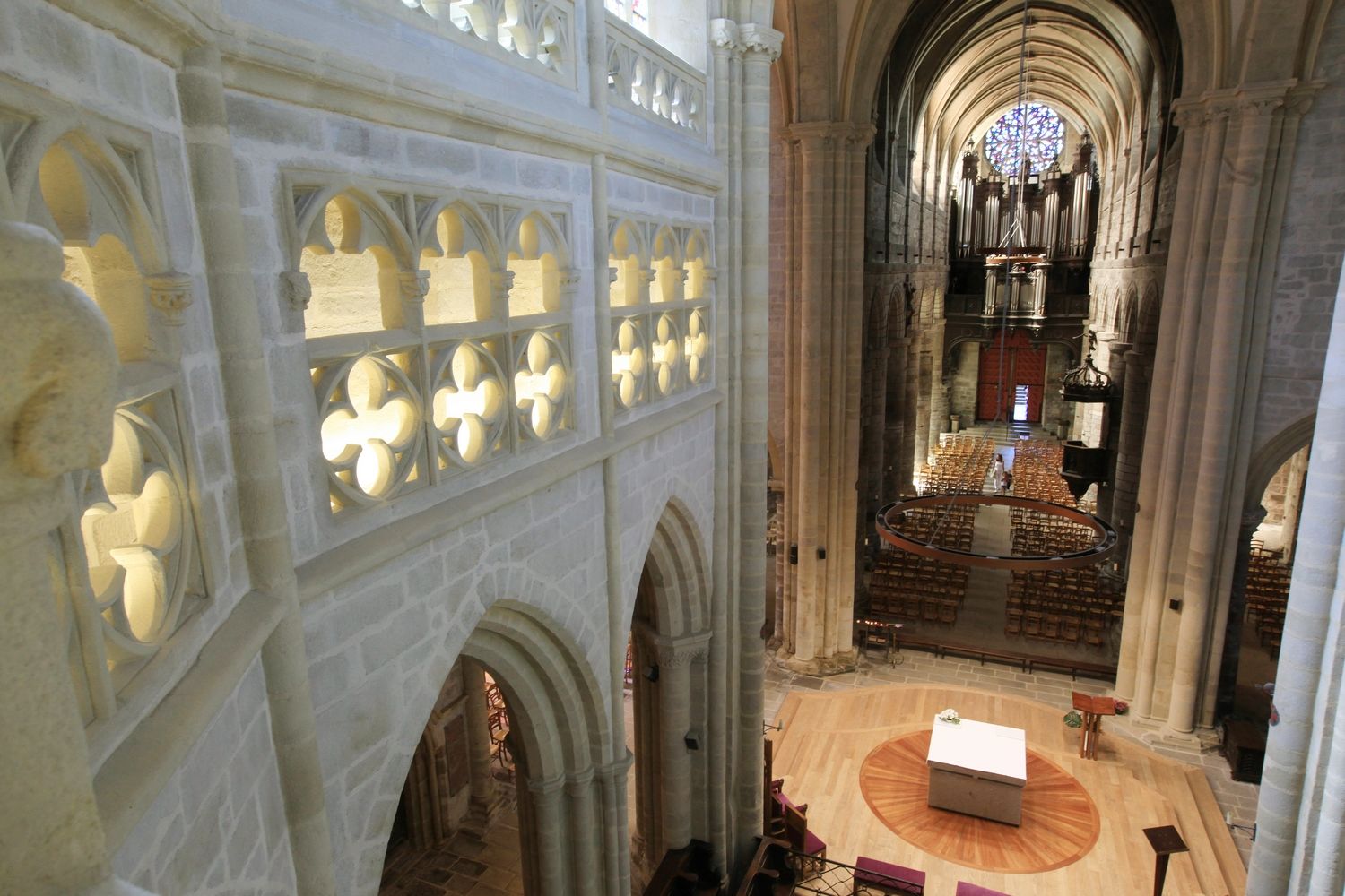 cathedrale_Saint-Brieuc_vue interieure