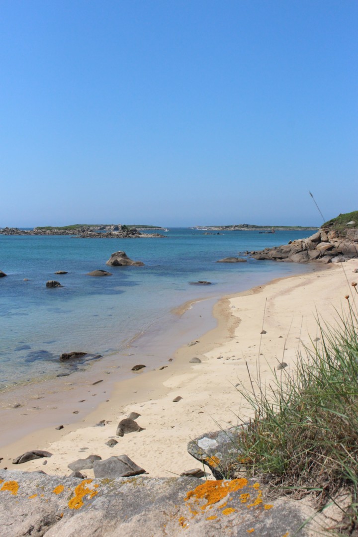 Plage de Toëno (petite crique)
