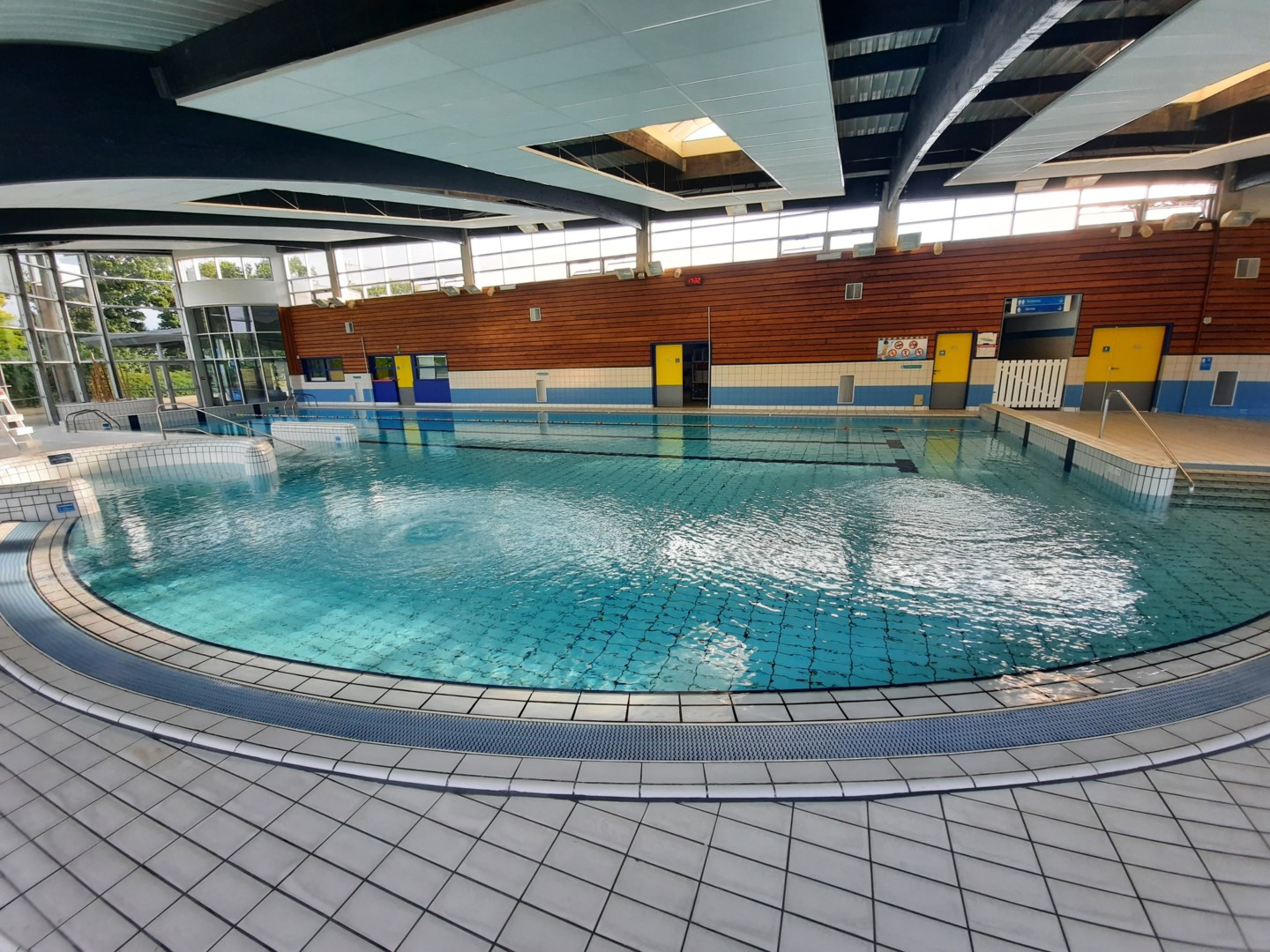 bassin-piscine-de-la-tourelle_plemy