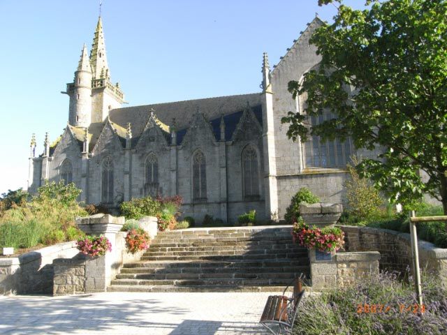 église louargat