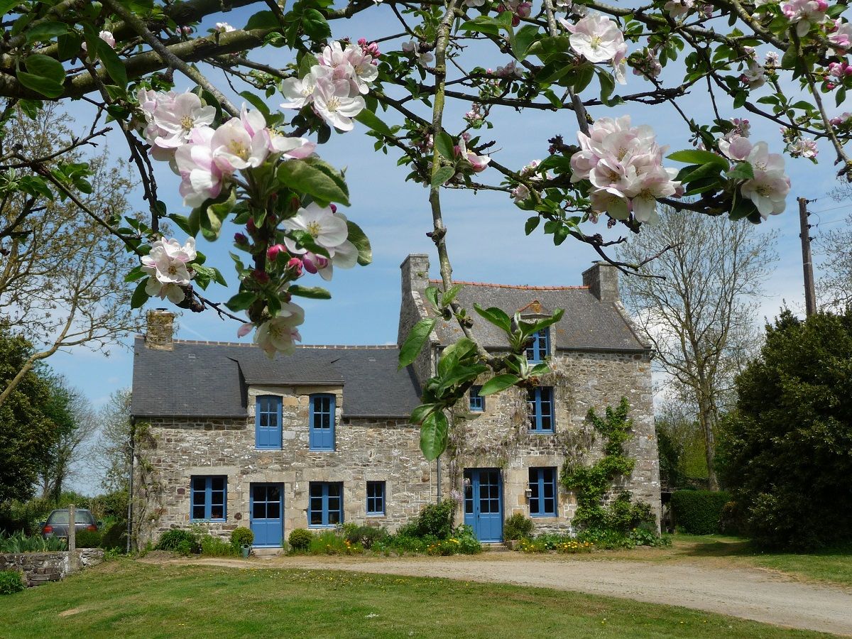 chateau-de-montafilan-Corseul-maison-exterieur-2020-Berton