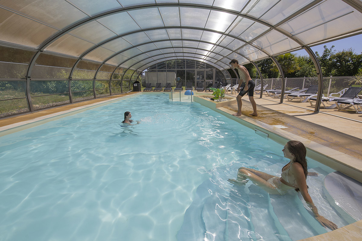Piscine camping Le Vallon aux Merlettes