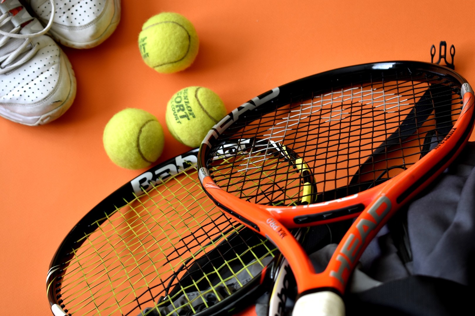 tennis-gf9b358735_1920