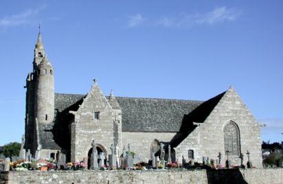 Eglise Saint-Quémeau et enclos paroissial de Trédrez-Locquémeau