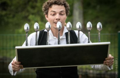 Place aux Mômes d'été - Gentleman Jongleur / Formidable, l'histoire de la jonglerie