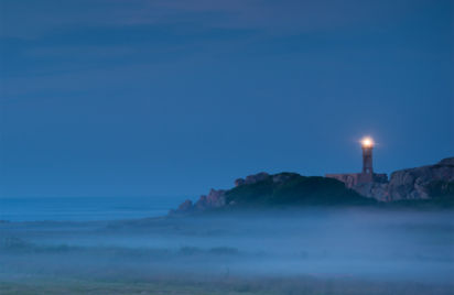 A la lueur du phare du Paon