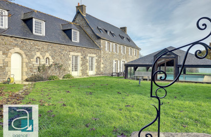 Maison - 240 m2 - Ruca