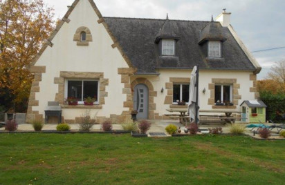 Maison - 130 m2 - St Bihy