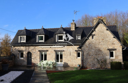 Maison - 182 m2 - Dinan