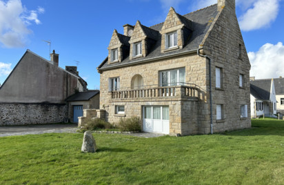 Maison - 235 m2 - Matignon