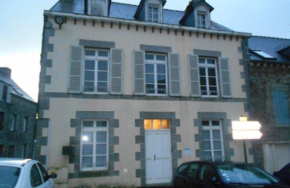 Maison - 178 m2 - Uzel