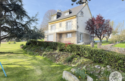 Maison - 183 m2 - Pleboulle