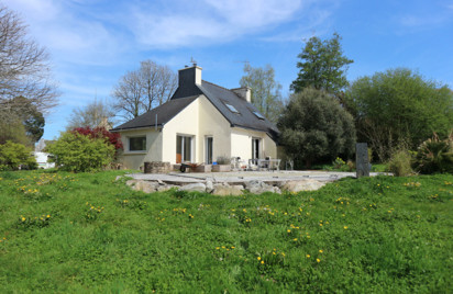 Maison - 140 m2 - Rostrenen