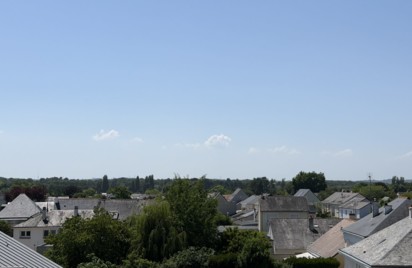 Appartement - 99 m2 - Avrille