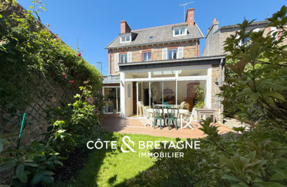 Maison - 236 m2 - St Brieuc