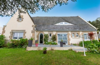 Maison - 235 m2 - Yffiniac