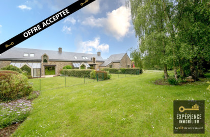 Maison - 223 m2 - Ploufragan