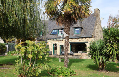 Maison - 211 m2 - Dinan