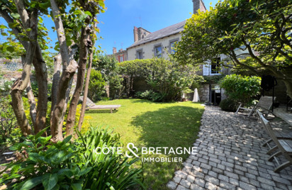 Maison - 204 m2 - St Brieuc