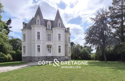 Maison - 469 m2 - Vitre