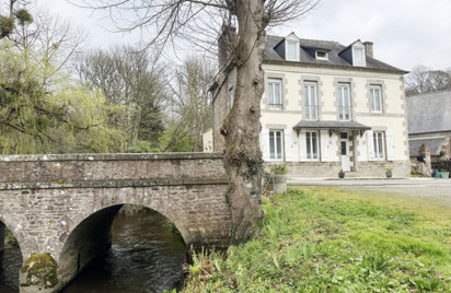 Maison - 245 m2 - Plaine Haute