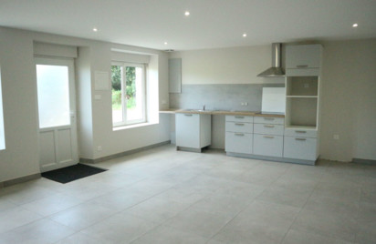 Maison - 84 m2 - Plouguernevel