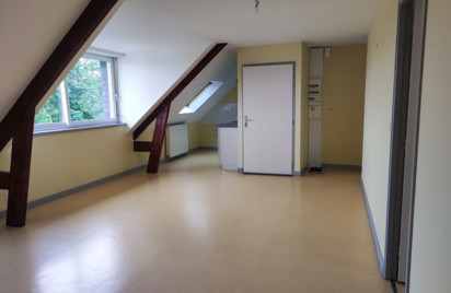 Appartement - 48 m2 - Rostrenen