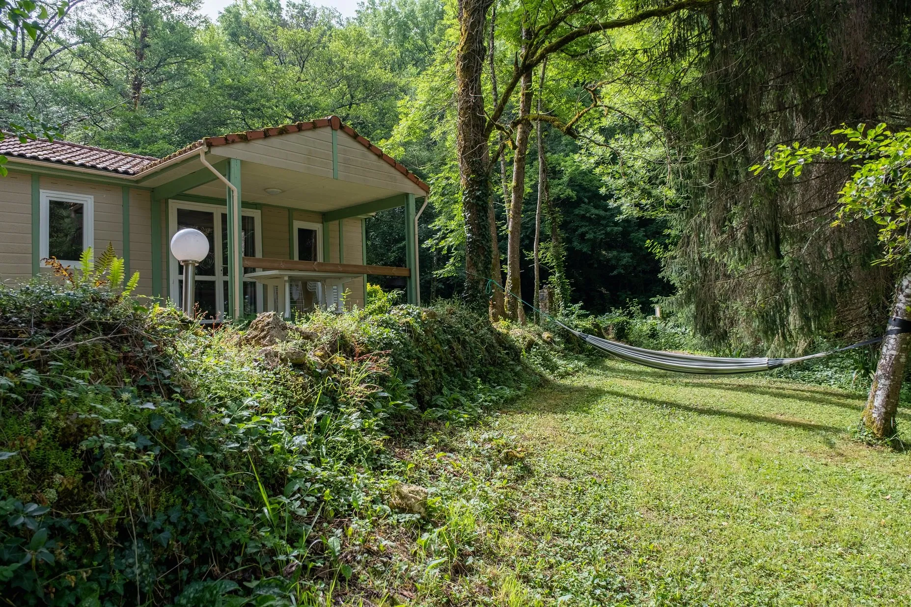 Chalet 6 personnes côté ombragé