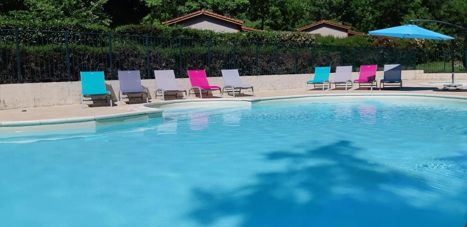 Piscine chauffée 15/05 - 15/09