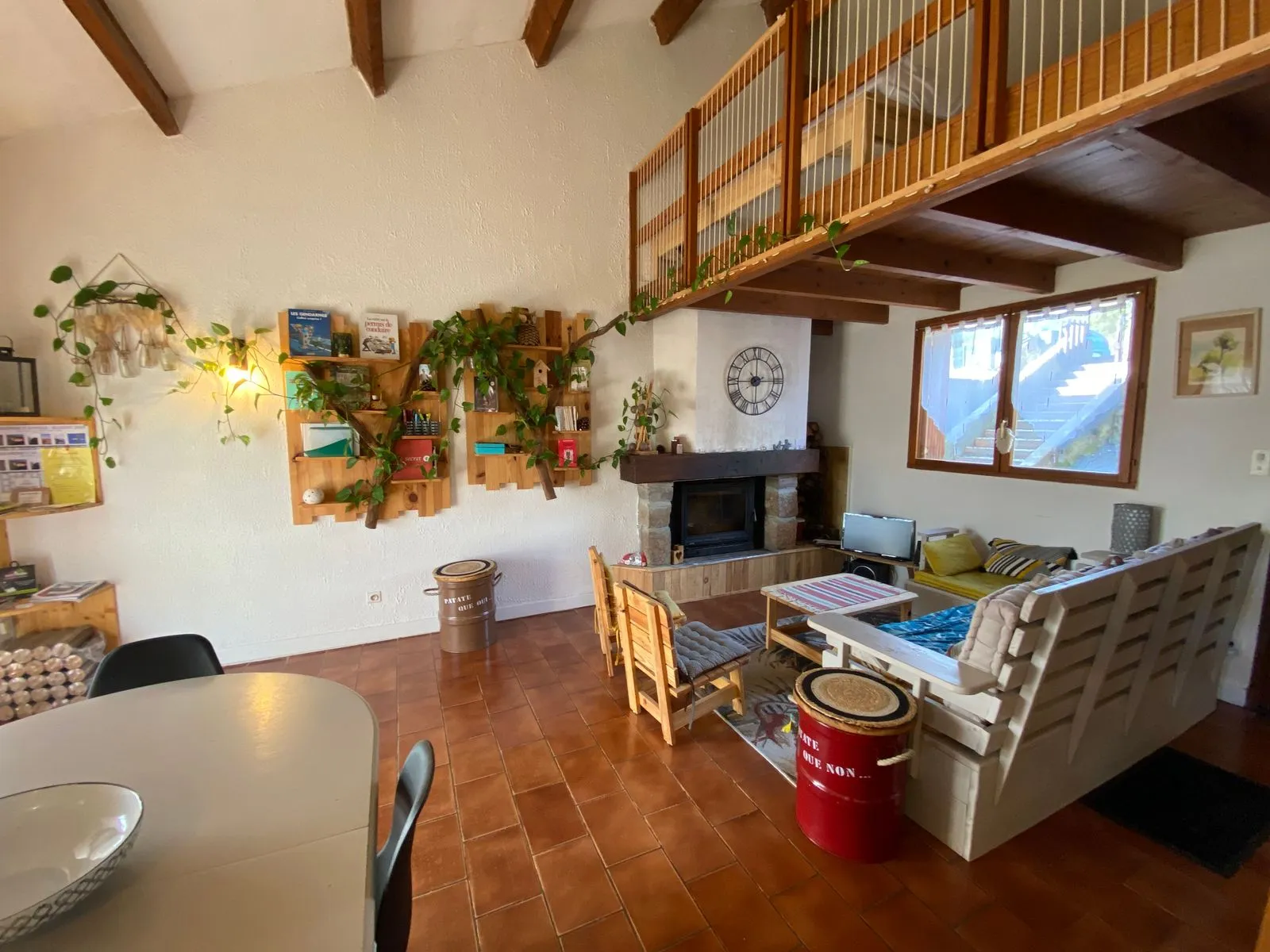 Salle à manger et salon