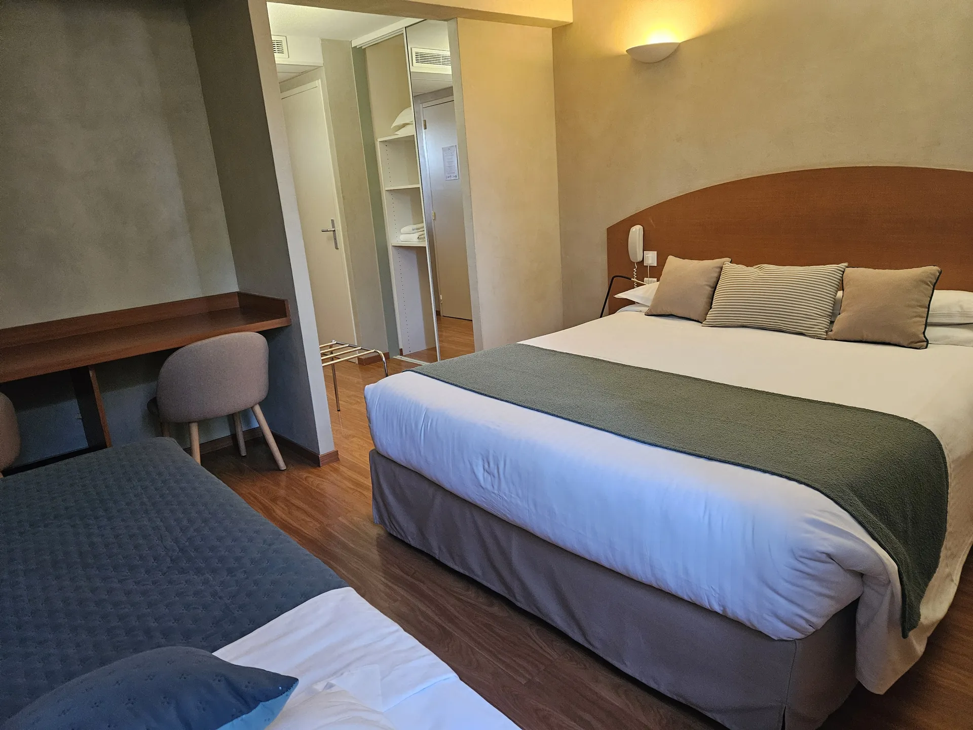 Chambre Triple Confort