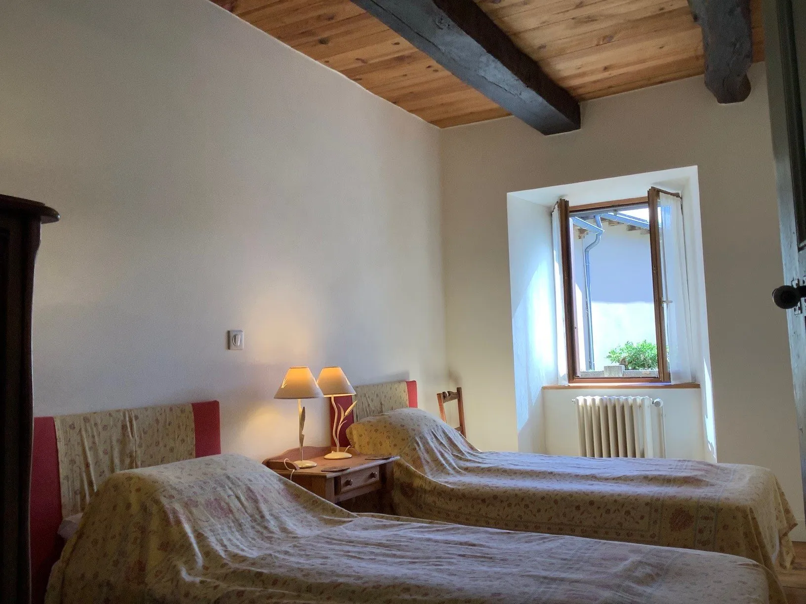 Chambre 2 lits en 90