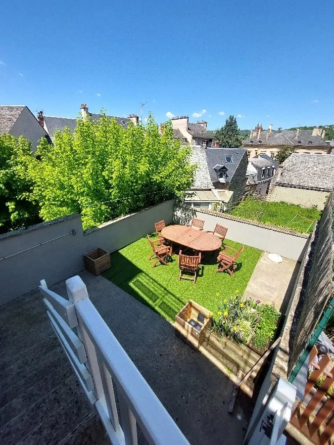 La terrasse vue depuis la cuisine