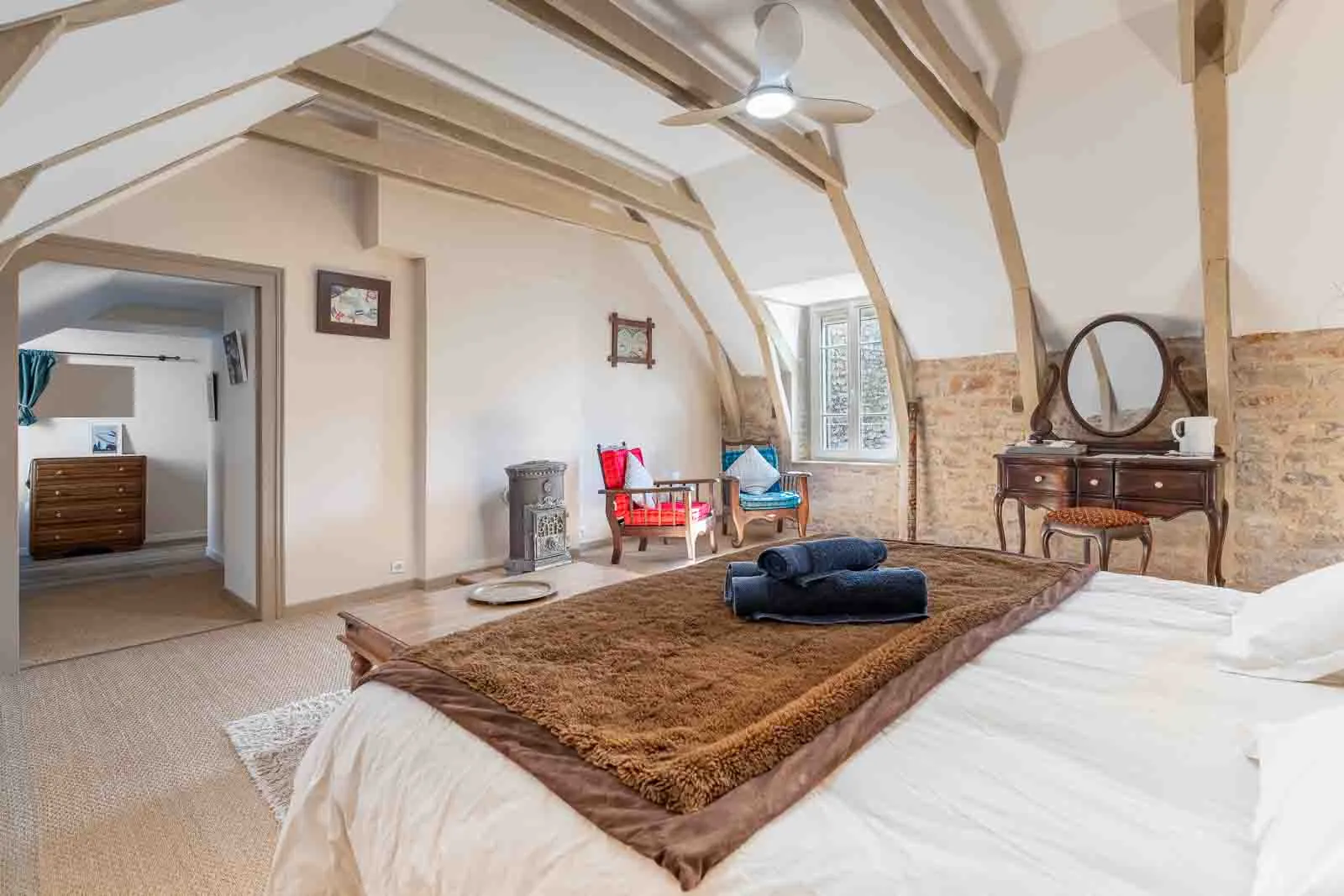 Le Clos du Barry - Les Grands Voyageurs - la première chambre