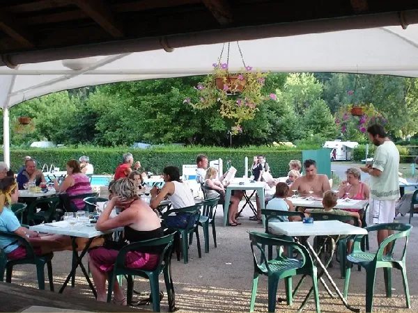 CAMPING BEAU RIVAGE (Livinhac)