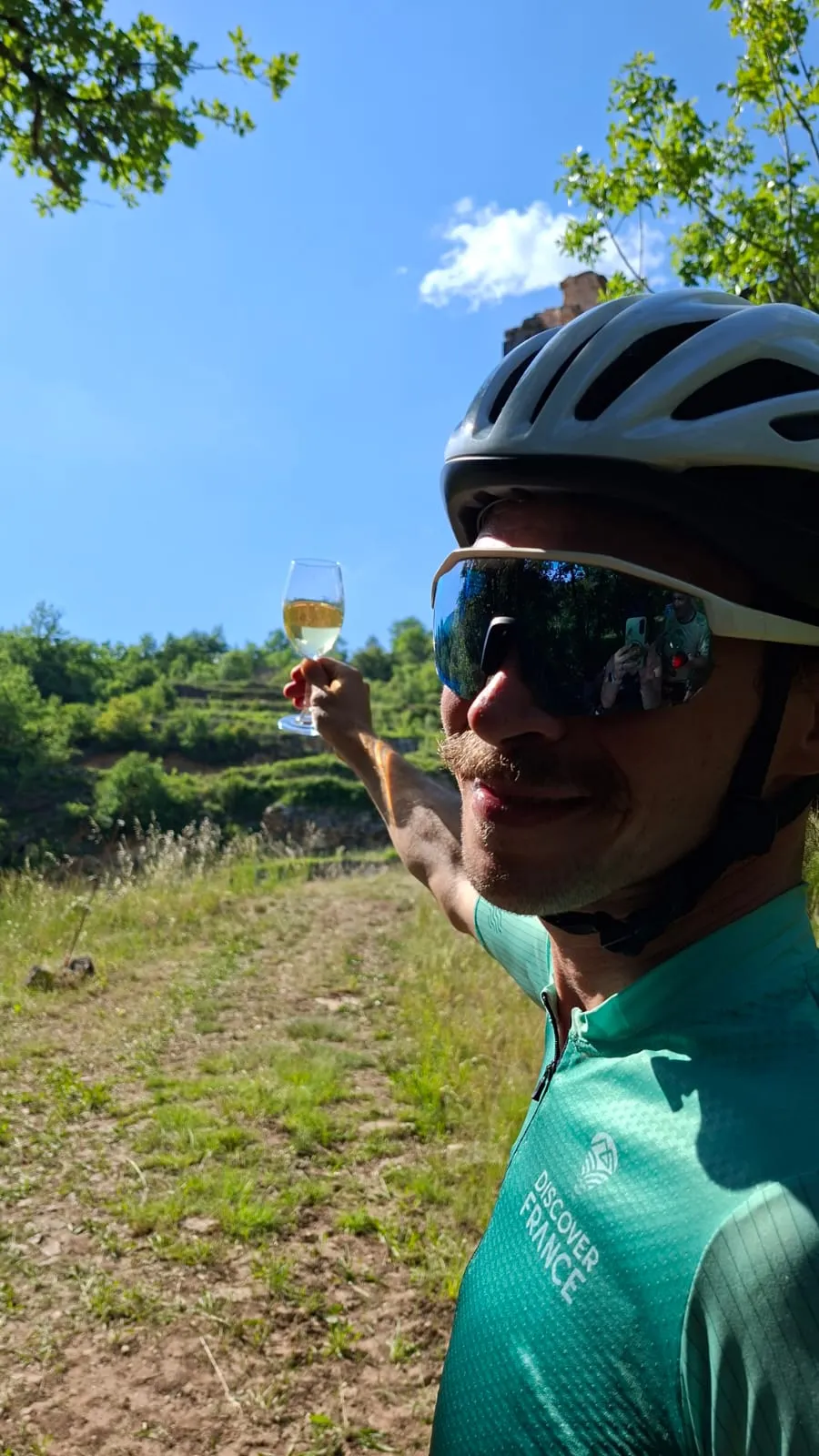 Dégustation dans les vignes de l'AOC Côtes de Millau