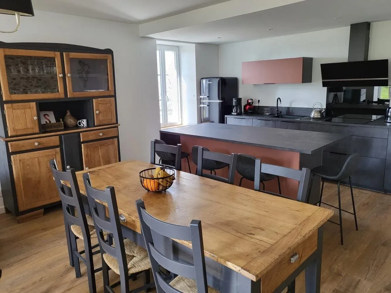 La Maison d'Octavie salle à manger et cuisine