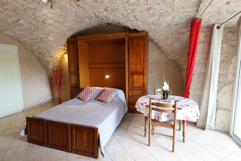 Gîtes des rochers - A L'Oustal - AYGG55