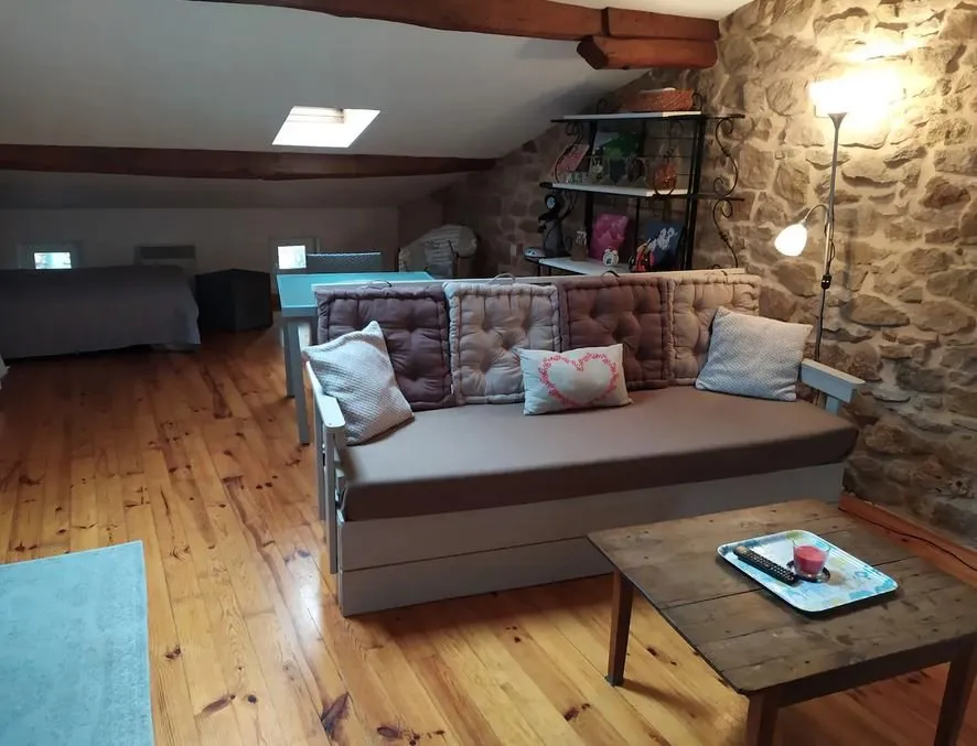 Petit nid douillet , calme et chaleureux