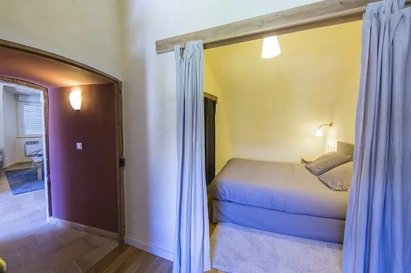 Gîte la Caussenarde - Chambre parents