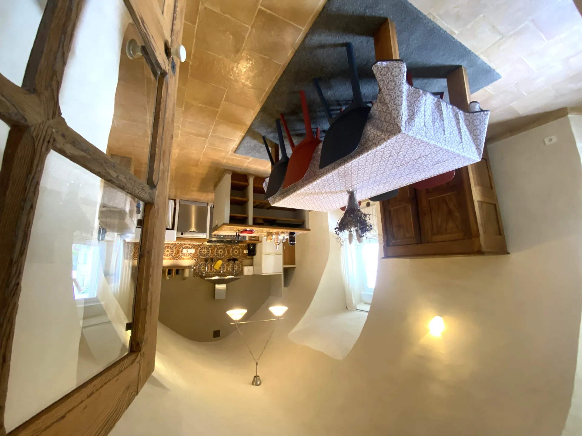 Salle à manger - Gîte La Caussenarde