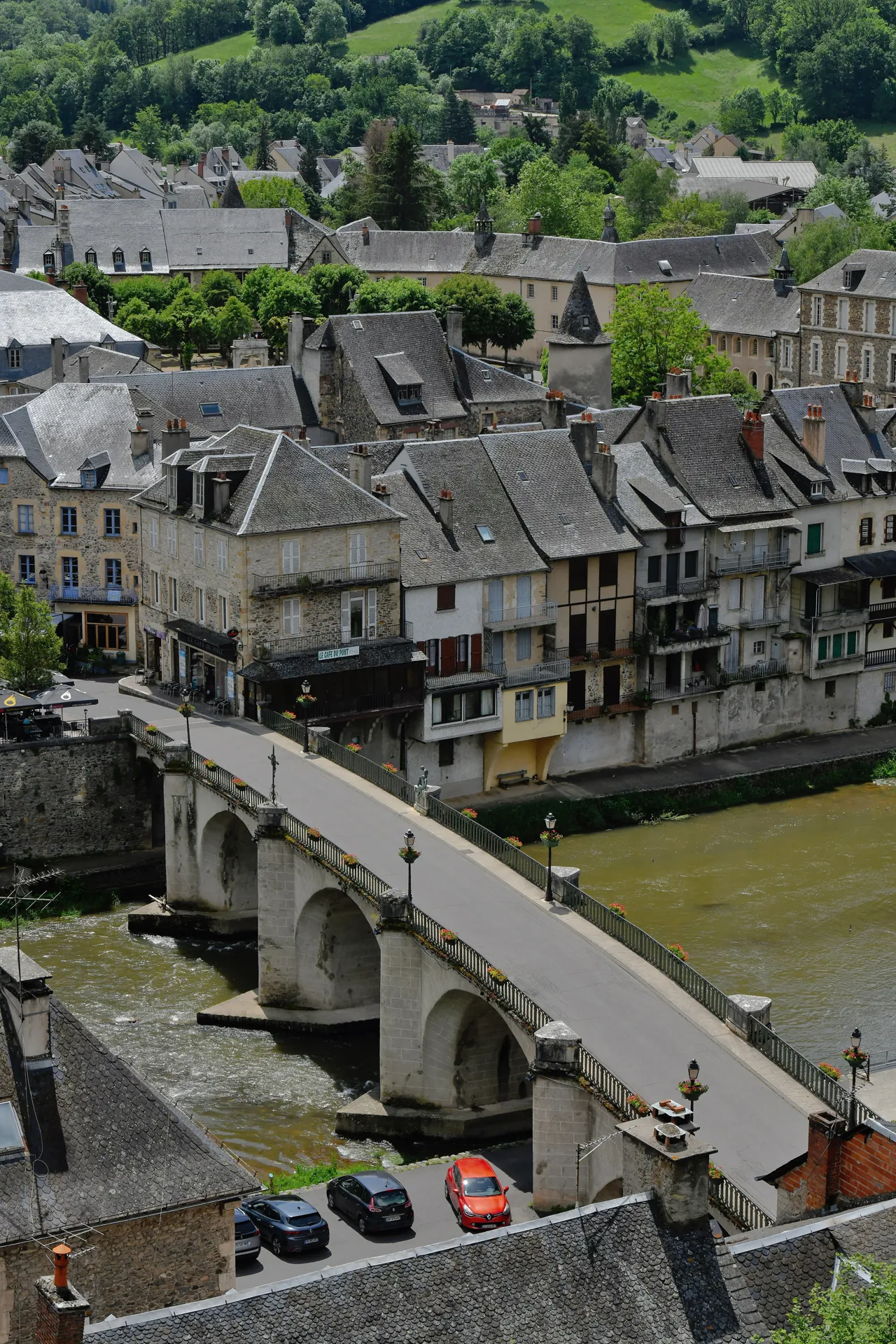 Pont vieux Saint Geniez d'Olt