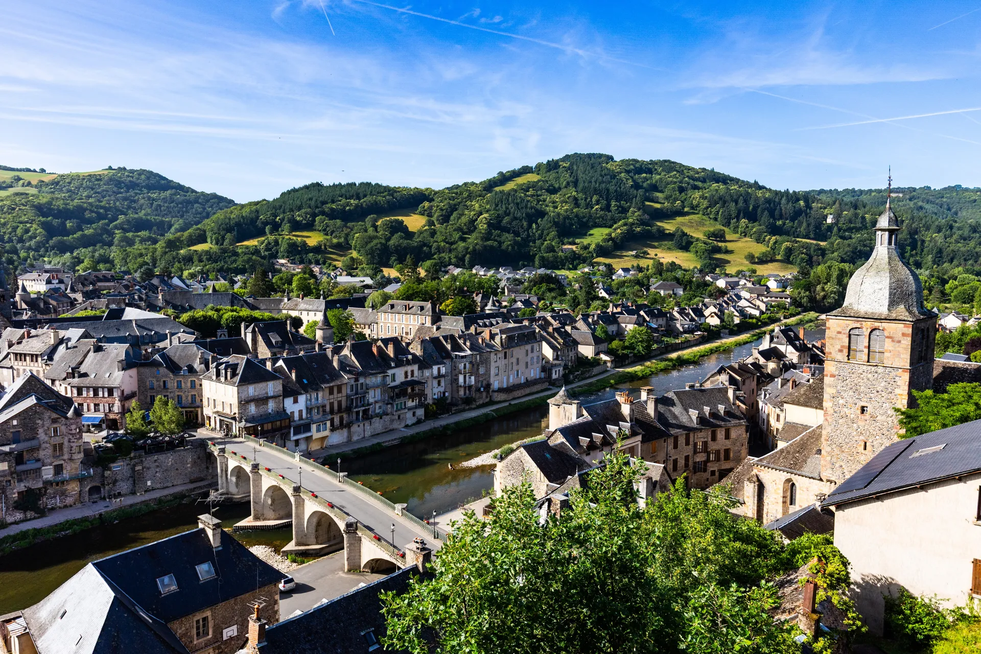 Vue sur Saint Geniez d'Olt